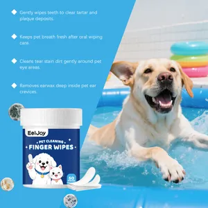 Toallitas de limpieza eficaces para perros y gatos con un feliz perro Labrador