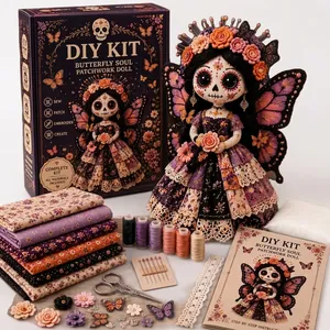 DIY Butterfly Soul Patchwork Pop-set inclusief stoffen en gereedschap voor knutselen.
