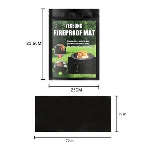 Detaillierte Abmessungen der 39x72 Zoll großen schwarzen Feuerschutzmatte für Grills im Freien.