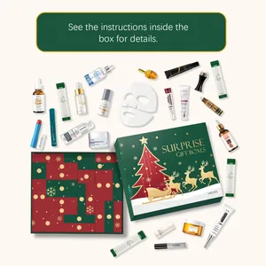 Calendrier de l'Avent beauté de Noël 24 jours avec divers produits de soin et maquillage.