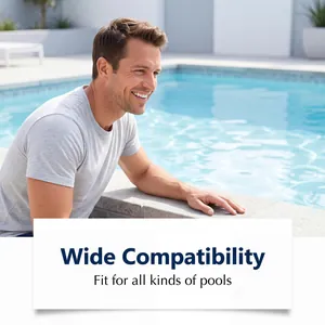 Hombre sonriendo junto a una piscina cristalina que muestra amplia compatibilidad para el agua
