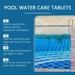 Detalle de las tabletas de limpieza de piscinas para un agua de piscina clara y limpia