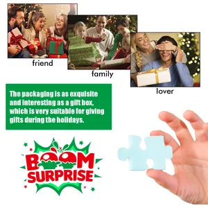 Vue détaillée d'une pièce de puzzle de l'Avent de Noël et scènes de cadeaux de fête.
