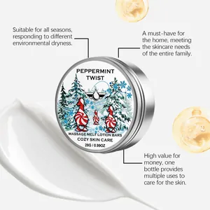 Λεπτομερής άποψη της ενυδατικής μπάρας Peppermint Twist με απαλή λευκή κρεμώδη υφή