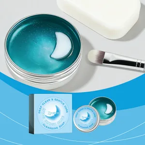 Gedetailleerd overzicht van Zyvarn maanvormige make-up borstel reinigingszeep in een blikje