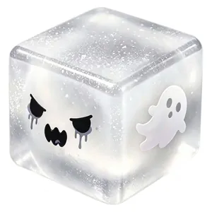 Λεπτομέρεια από γκλίτερ Halloween squishy κύβο με γραφικά φαντασμάτων και τρομακτικό πρόσωπο