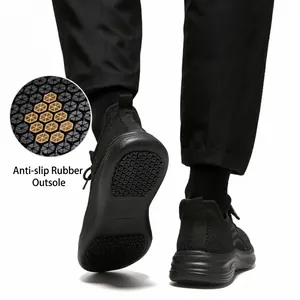 Professional breathable anti-slip work shoes with durable rubber outsole for chefs