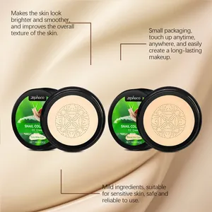 Λεπτομέρεια της ZEPHOCO Snail Collagen CC Cream σε αποχρώσεις Ivory και Natural με υφή cushion.