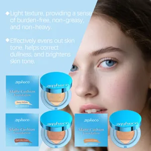 Primo piano di Zephoco Matte Cushion Foundation in tre tonalità per un incarnato uniforme