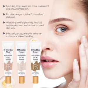 Crema BB ligera SPF 30 con modelo para una cobertura natural y una piel radiante