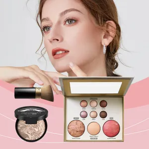 Kit de maquillage complet avec palette d'ombres à paupières, fond de teint et blush