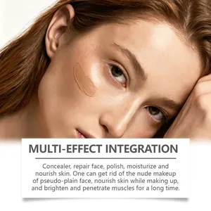 Primer plano de la textura cremosa de la BB cream mostrando el efecto corrector