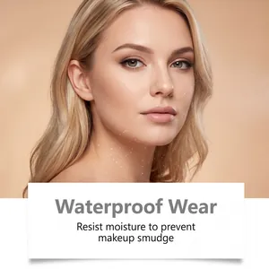 Modelo caucásica demostrando el efecto impermeable de los polvos fijadores color marfil.