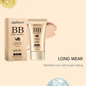 Detailansicht der Zephoco Snail Extract BB Cream mit glatter Textur und Flüssigkeitstropfen.