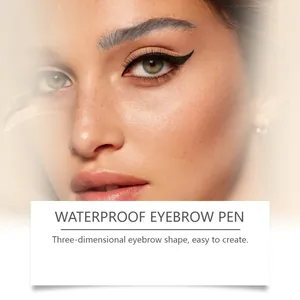 Primo piano del trucco occhi con l'effetto naturale della matita per sopracciglia.