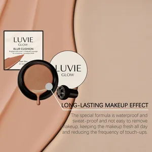Primer plano de la base Luvie Glow Cushion que muestra la textura y el efecto duradero.