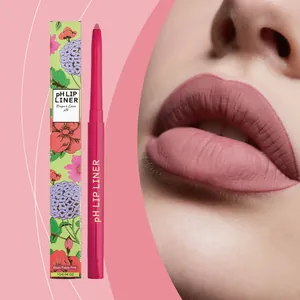 Detail von lippenkonturenstift in bohnenpastenrosa mit blumenverpackung