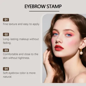 Bella modelo mostrando el efecto natural y duradero del sello para cejas en color marrón claro