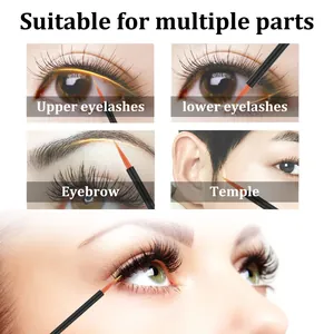Detaillierte Ansicht der Anwendung des pflegenden Wimpernserums auf den Augen.