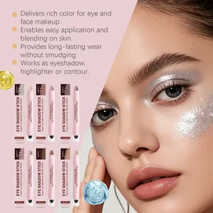 Primo piano di set di ombretti in crema glitterata con vari colori ed effetti di trucco