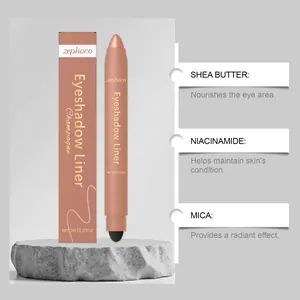 Dettaglio dell'eyeliner Zephoco con benefici del burro di karité e della niacinamide inclusi.