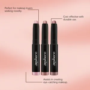 Detalle del set de 3 sombras de ojos en crema zephoco para un look de maquillaje pro