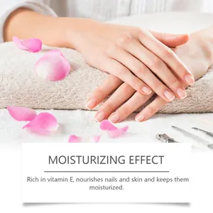 Moisturizing effect of OUHOE nail polish remover shown on manicured nails with vitamin E.