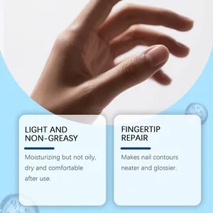 Detailansicht von feuchtigkeitsspendendem Nagelöl für gesunde Nagelhaut und perfekten Glanz