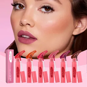 ZEPHOCO peel-off lip liner set met zes kleuren en model die matte resultaten toont.
