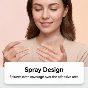 Le spray à brume fine assure une couverture uniforme pour enlever la colle à ongles