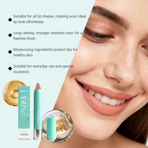 Detalle de la barra de labios hidratante Wild Rose que muestra un acabado duradero