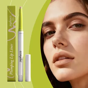 Nahaufnahme des matten Zephoco-Lippenkonturenstifts mit Verpackung und Modell-Lippen-Make-up
