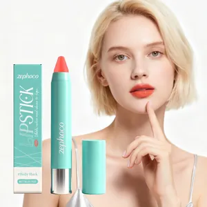 Lápiz labial aterciopelado Zephoco Holly Hock con modelo y envase verde azulado