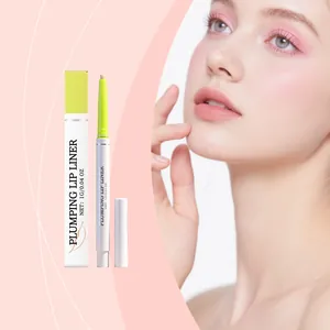 Detailansicht des matten Plumping Lip Liners für natürliche Konturen und Make-up-Effekte
