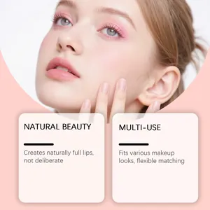 Nahaufnahme eines matten rosa Make-ups, das die natürliche Lippen- und Augenfarbe zeigt
