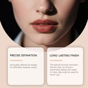 Detailopname van oranje-rode matte lippenstift met langdurige finish