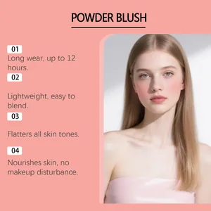 Fard in polvere naturale su pelle chiara con formula a lunga durata e leggera