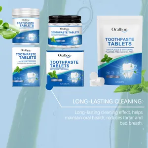 Vue détaillée des comprimés de dentifrice à la menthe Oralhoe pour le blanchiment.
