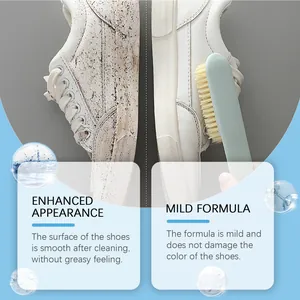Détail comparatif de baskets blanches avant et après nettoyage avec mousse douce