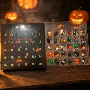 Set de calendario de adviento de Halloween 31 días con figuras y caja de cuenta atrás