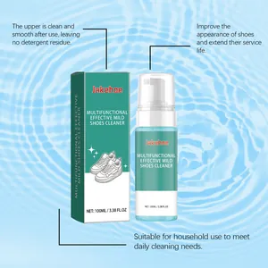 Jakehoe 100 ml Multifunktions-Schuhreiniger Flasche und Box vor Wasserhintergrund.