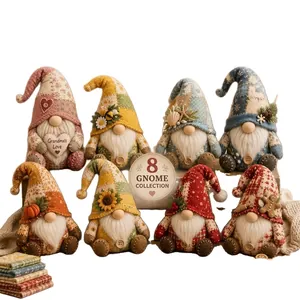 Set van 8 handgenaaide patchwork kabouters collectie voor DIY hobby