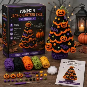 Detailansicht der Halloween Kürbis Jack-O'-Lantern Baum DIY Häkelset Komponenten