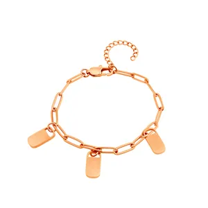 Bracelet élégant en acier inoxydable or rose avec trois breloques vierges à graver soi-même
