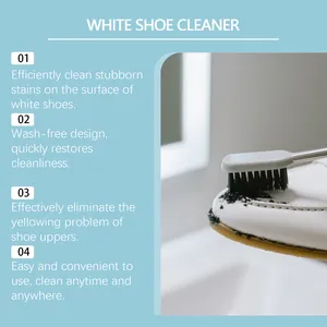 Vue détaillée montrant l'élimination efficace des taches d'une chaussure blanche avec brosse