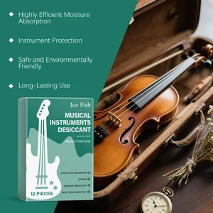 Desecante Jue Fish para instrumentos con un violín en un estuche vintage para su cuidado