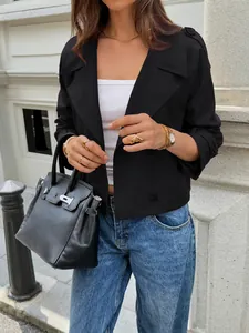 Chic black cropped jacket for women, perfect for autumn casual street style outfits.