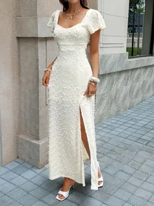 Robe Longue en Jacquard à Manches Courtes et Col Carré Style Resort avec Fente Latérale Robe de Soirée Élégante