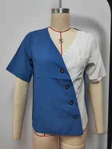 Detailansicht eines Damen-Kurzarmhemdes mit V-Ausschnitt und Colour-Block-Design