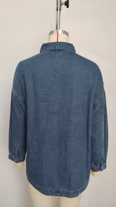 Washed blue loose fit retro denim shirt back view detail for early autumn outfits
